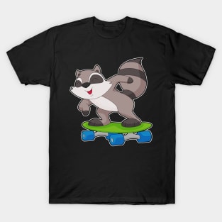 Racoon Skater Skateboard Sports T-Shirt